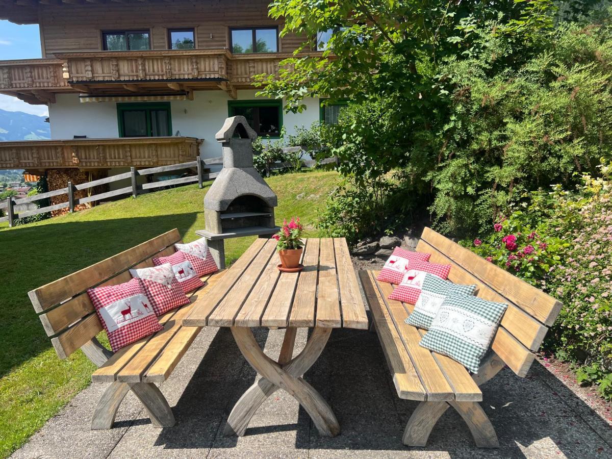 Ferienwohnung Platzhirsch Panorama View Balkon, Gartensauna, Garten, Grillplatz Stumm Exterior foto
